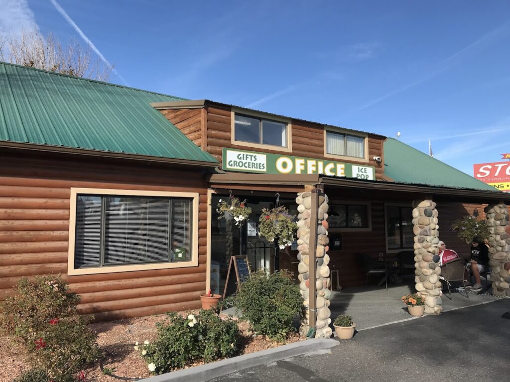 The office and little store at Monument RV Park in Fruita.