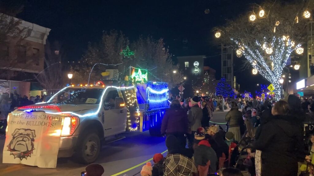 Crowds enjoy the annual Grand Junction Parade of Lights Crowds enjoy the annual Grand Junction Parade of Lights